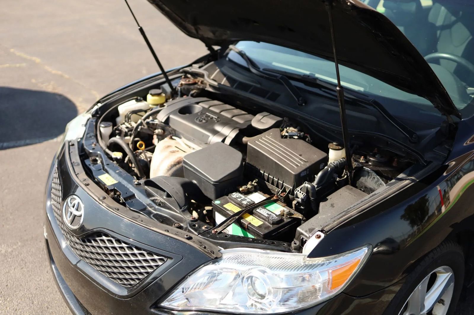 Used 2011 Toyota Camry SE image 42
