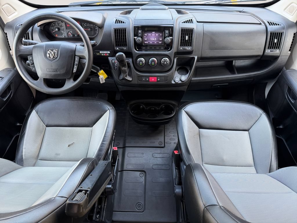 Used 2021 RAM ProMaster 2500 w/ Convenience Group FWD image 16