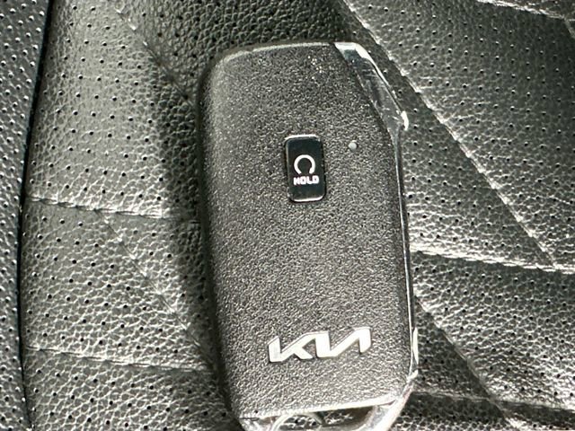 Used 2023 Kia Sportage X-Line AWD/4WD image 17