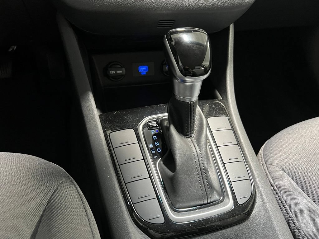 Used 2020 Hyundai Ioniq Blue FWD image 25