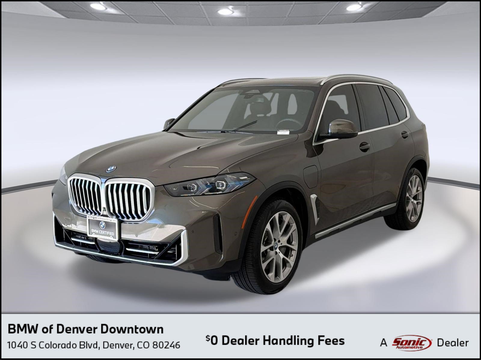 Used 2025 BMW X5 xDrive50e AWD/4WD image 1
