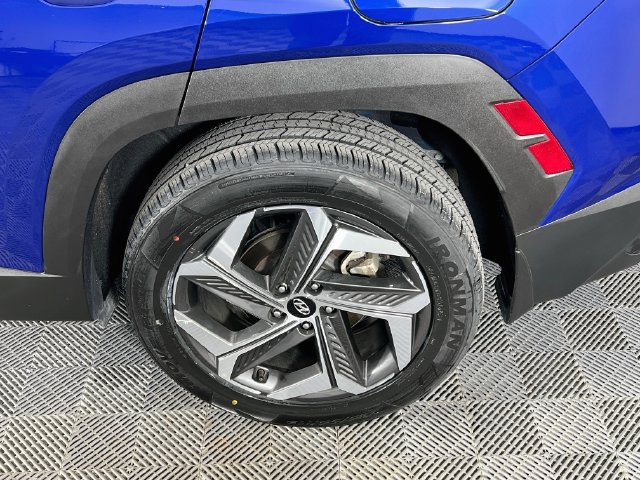 Used 2023 Hyundai Tucson SEL w/ Convenience Package AWD/4WD image 32