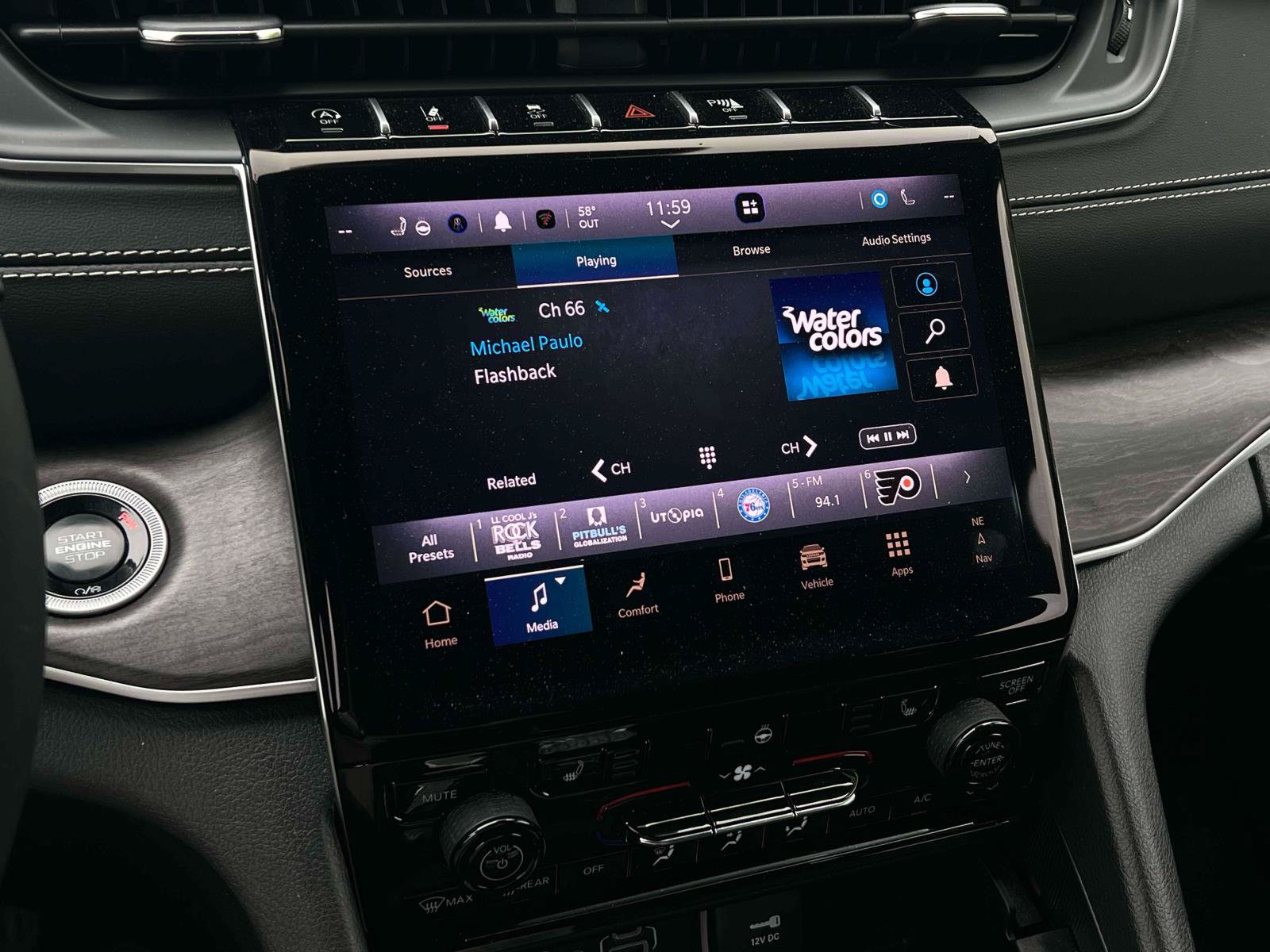 Used 2024 Jeep Grand Cherokee Limited AWD/4WD image 15