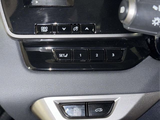 Used 2023 Lexus RX 350 Premium w/ Accessory Package AWD/4WD image 26