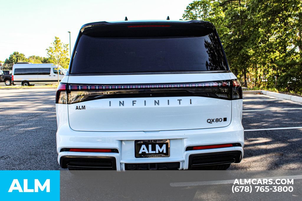 Used 2025 INFINITI QX80 Autograph AWD/4WD image 10