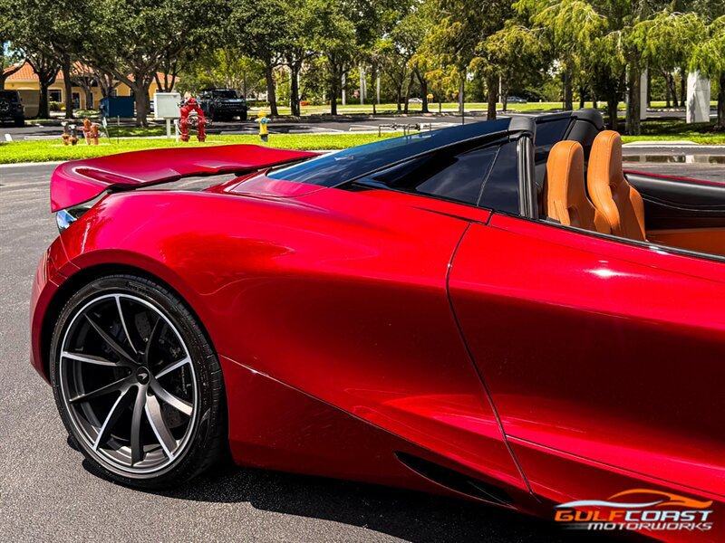 Used 2022 McLaren 720S Spider RWD image 61