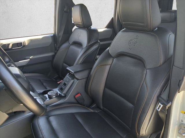 Certified 2023 Ford Bronco Badlands w/ Sasquatch Package AWD/4WD image 15