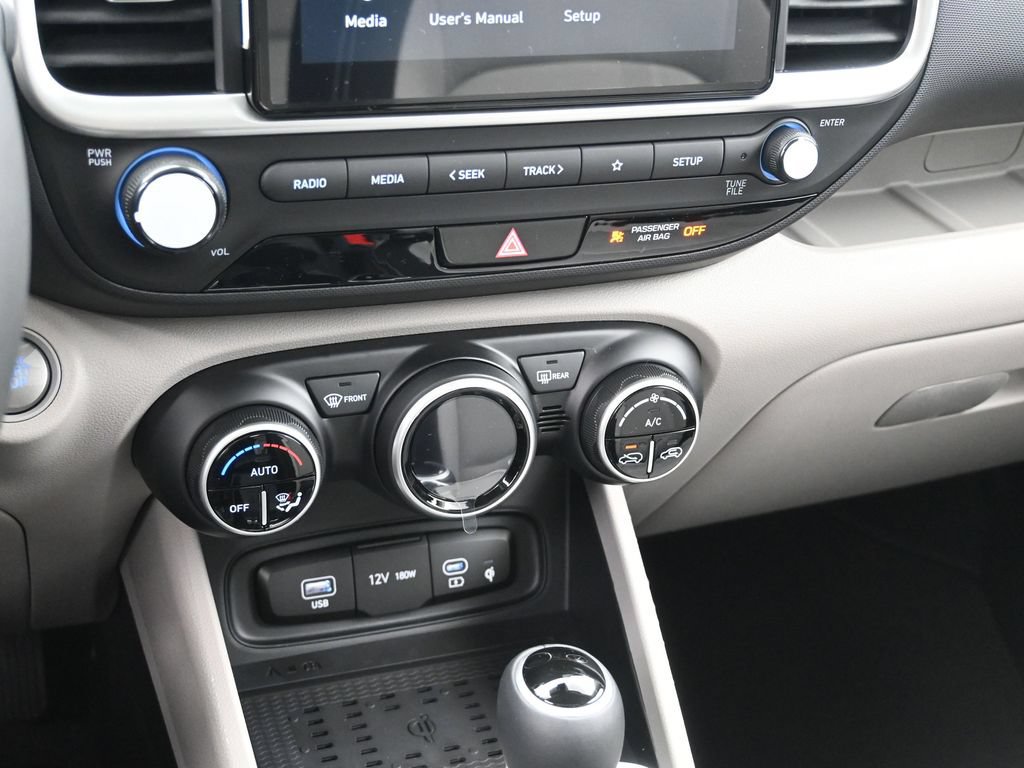 New 2026 Hyundai Venue SEL FWD image 18