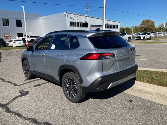 New 2026 Toyota Corolla Cross XLE image 6