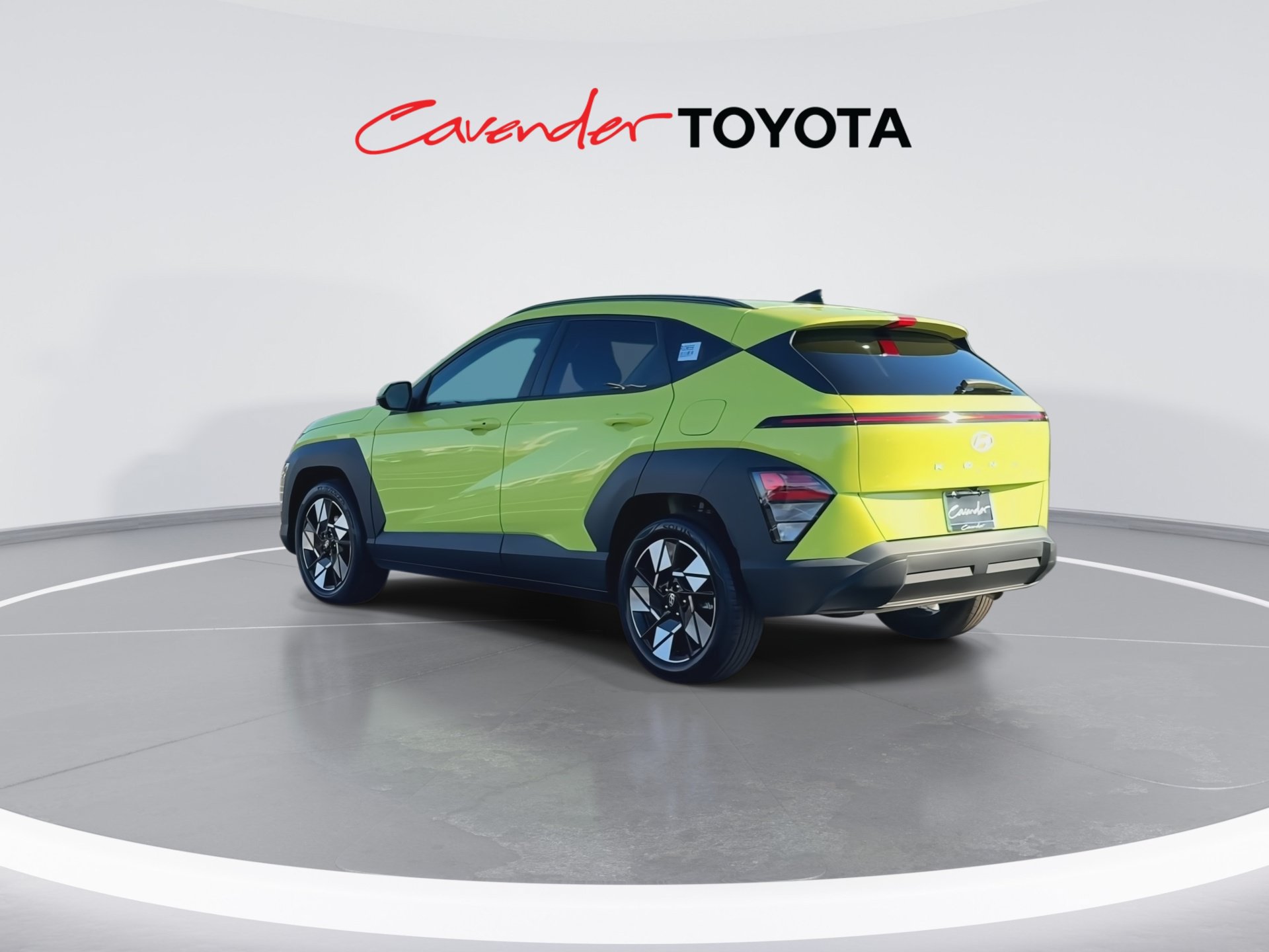 Used 2024 Hyundai Kona SEL FWD image 6