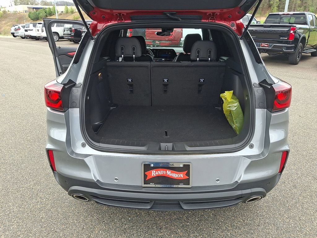 Used 2026 Chevrolet TrailBlazer RS w/ Driver Confidence Package AWD/4WD image 29