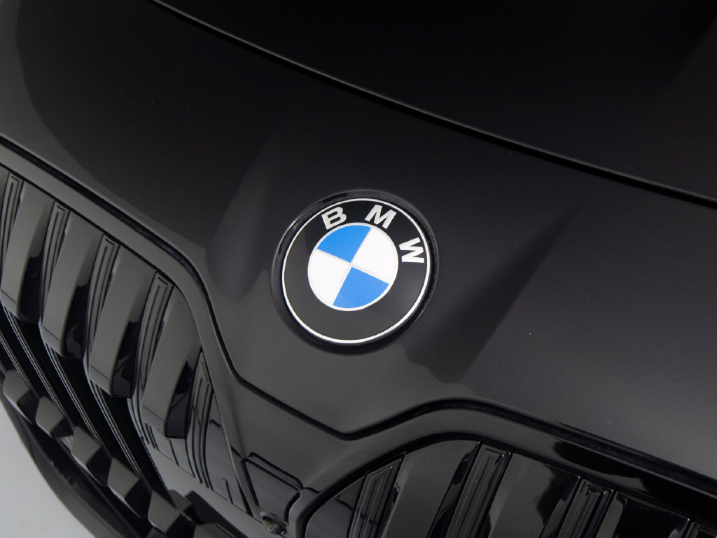 Used 2023 BMW 760i xDrive AWD/4WD image 49