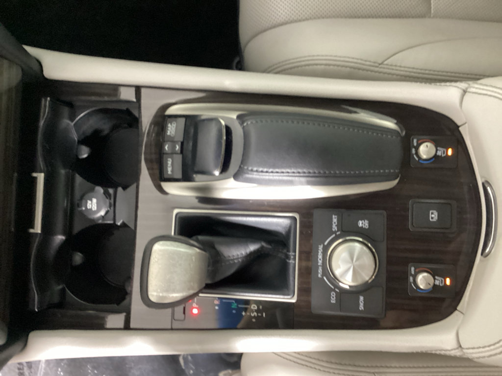Used 2014 Lexus LS 460 L RWD image 28
