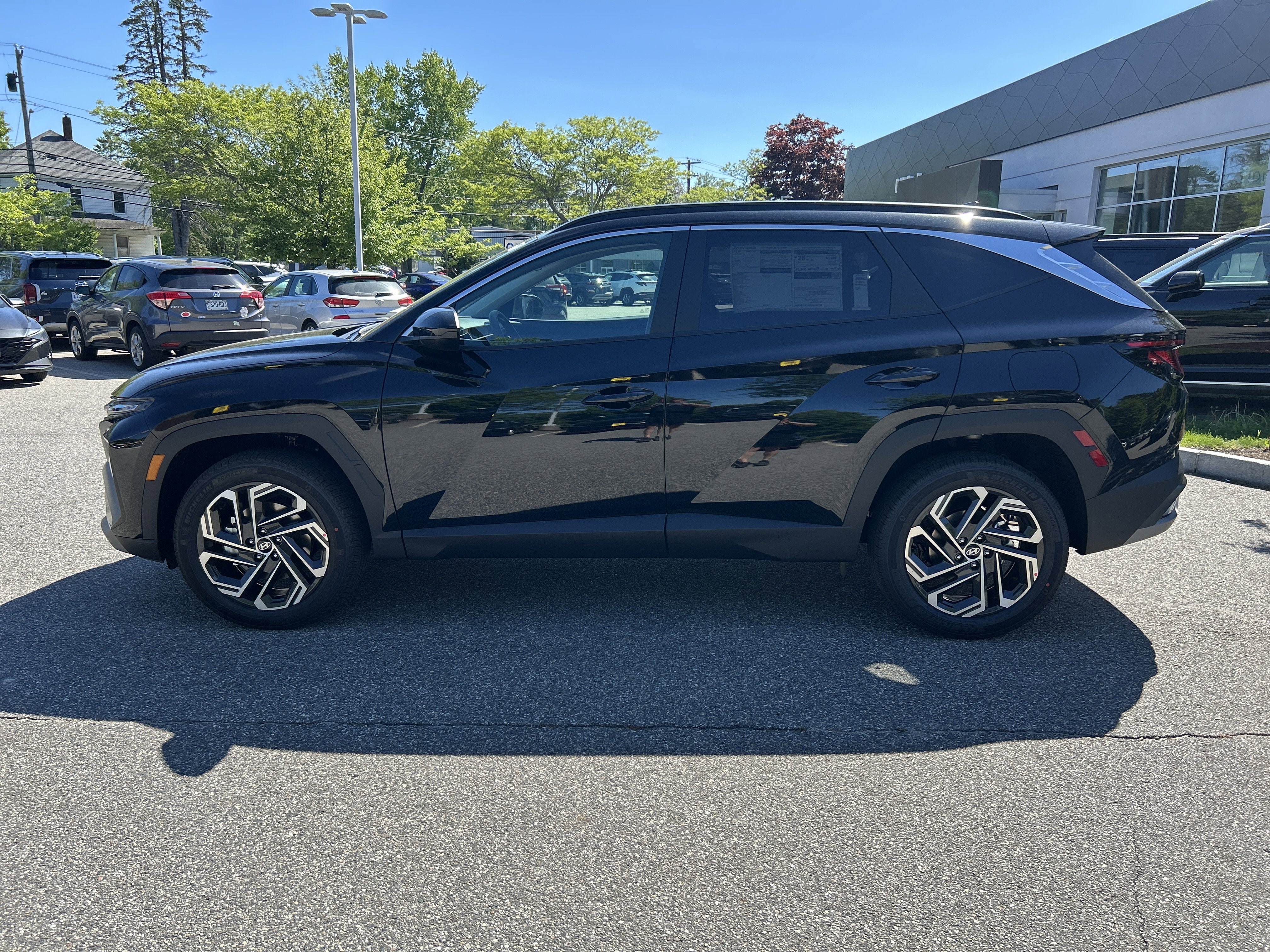 New 2026 Hyundai Tucson SEL Plus AWD/4WD image 2