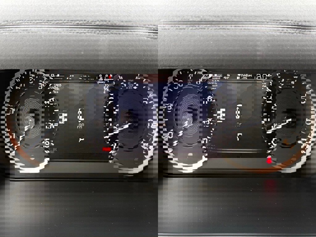 Certified 2023 Land Rover Defender 110 image 29