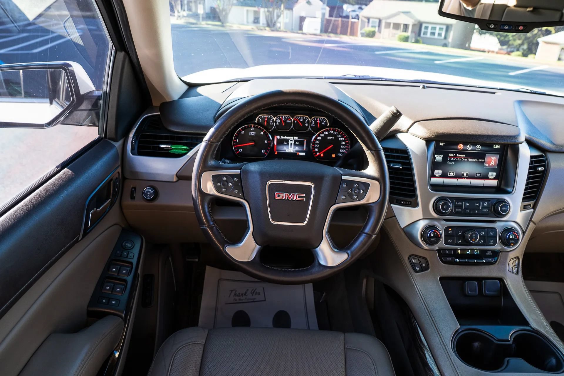 Used 2015 GMC Yukon SLT RWD image 29