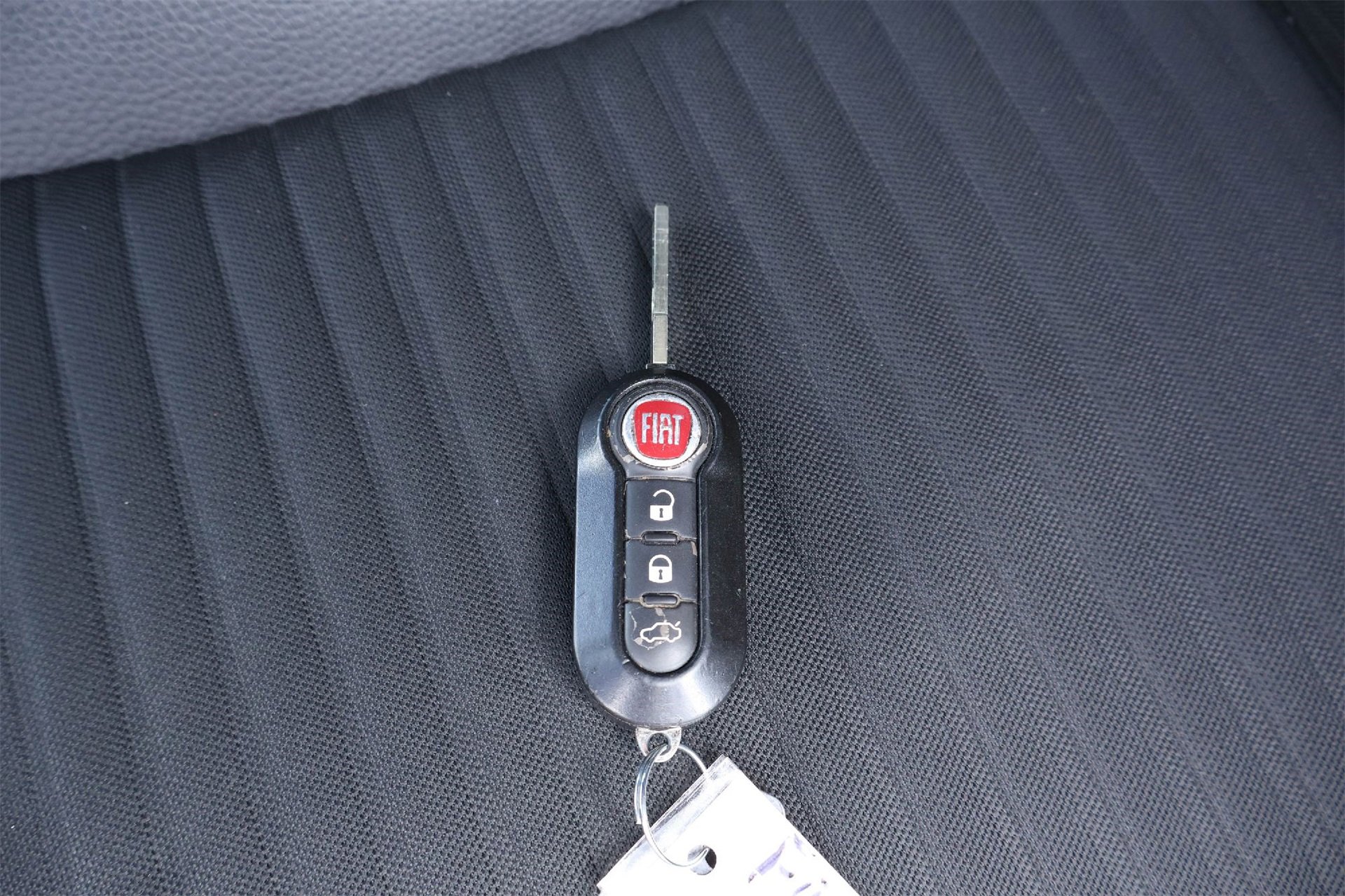 Used 2014 FIAT 500 Sport w/ Comfort/Convenience Group image 19