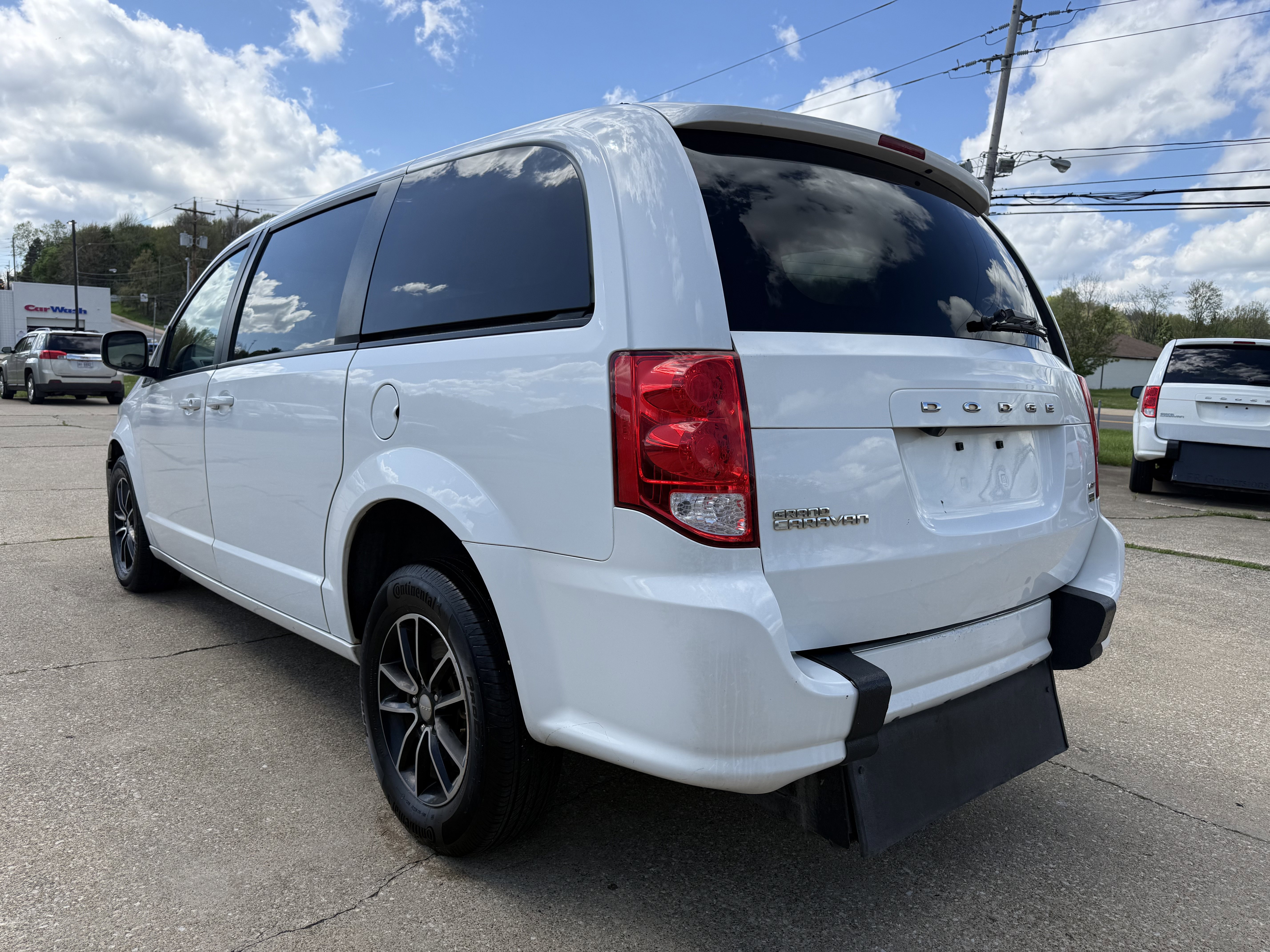 Used 2019 Dodge Grand Caravan GT FWD image 4
