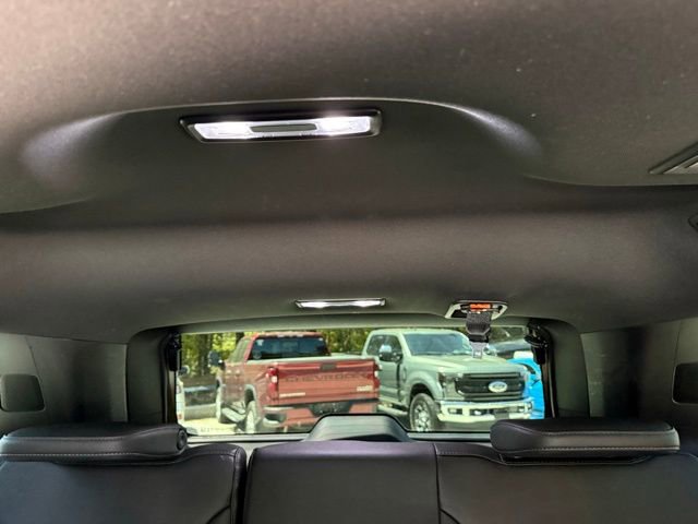 Used 2022 Chevrolet Tahoe Z71 w/ Luxury Package AWD/4WD image 70