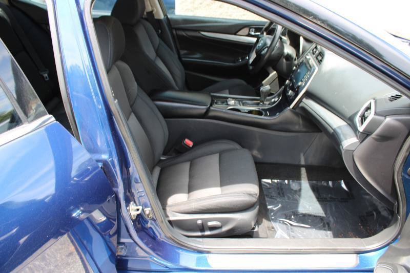 Used 2017 Nissan Maxima 3.5 S FWD image 9