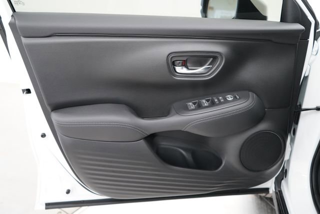 Used 2026 Honda HR-V EX-L image 11