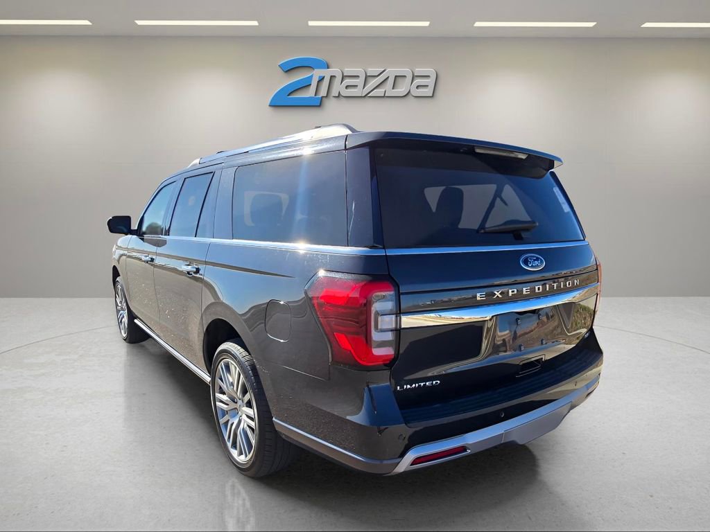 Used 2024 Ford Expedition Max Limited image 3