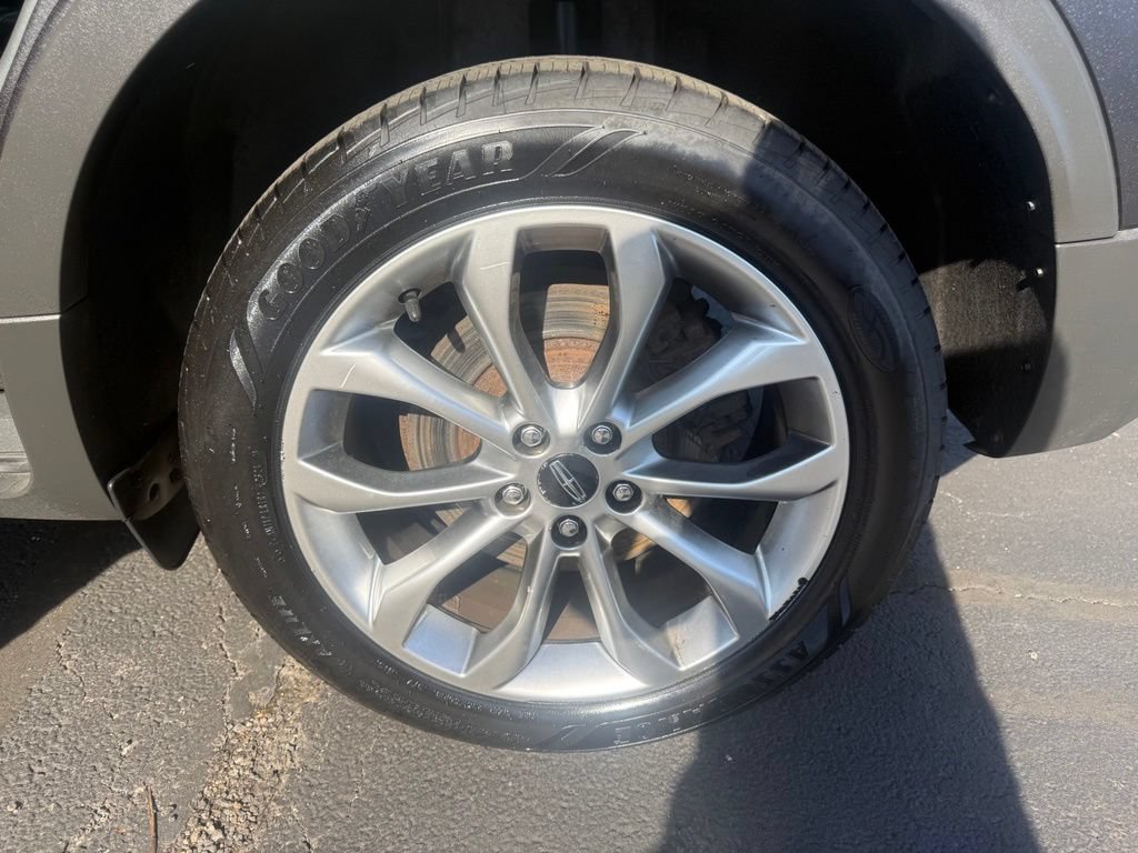 Used 2017 Lincoln MKC Select w/ Select Plus Package AWD/4WD image 30