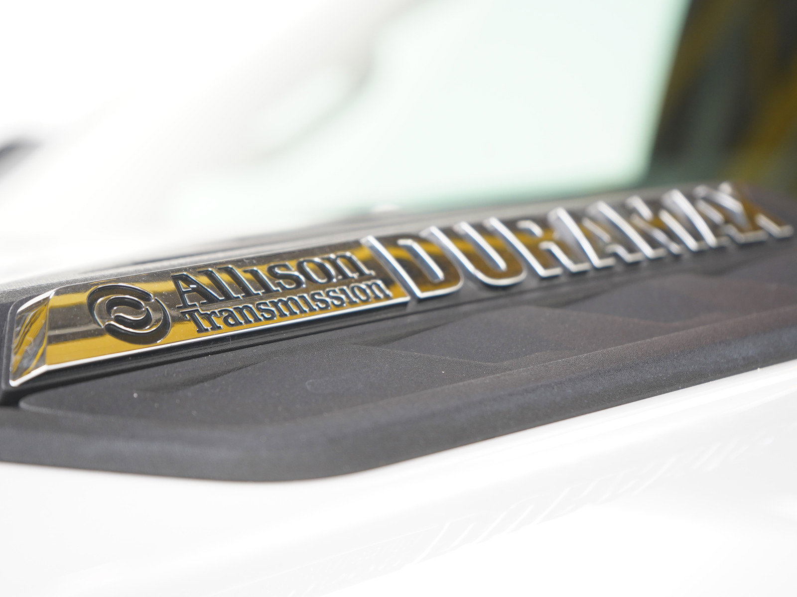 Used 2023 Chevrolet Silverado 3500 LTZ w/ LTZ Plus Package image 33