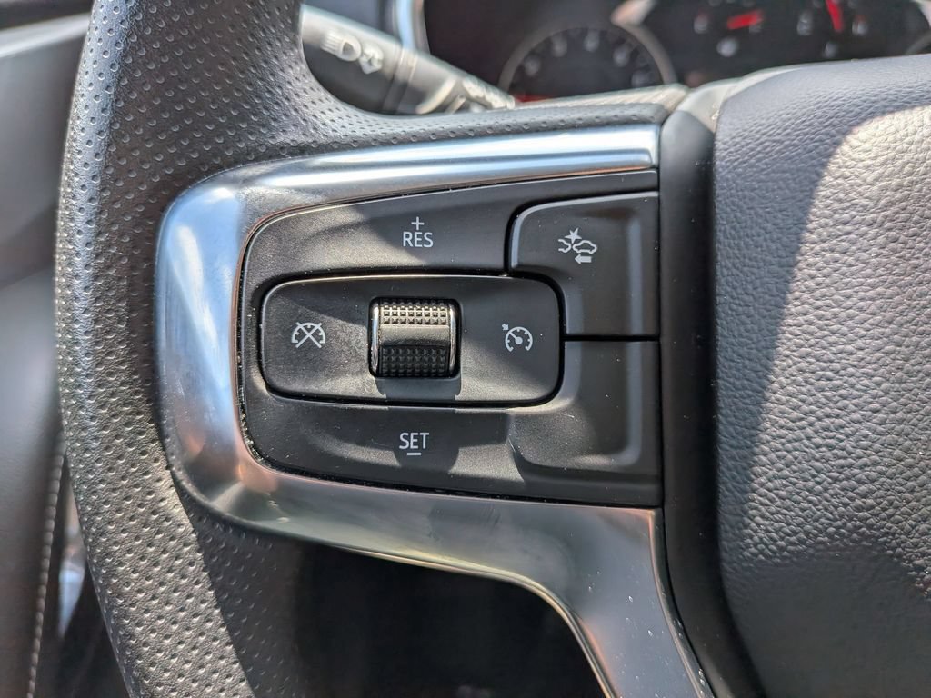 Used 2025 Chevrolet Blazer LT FWD image 20