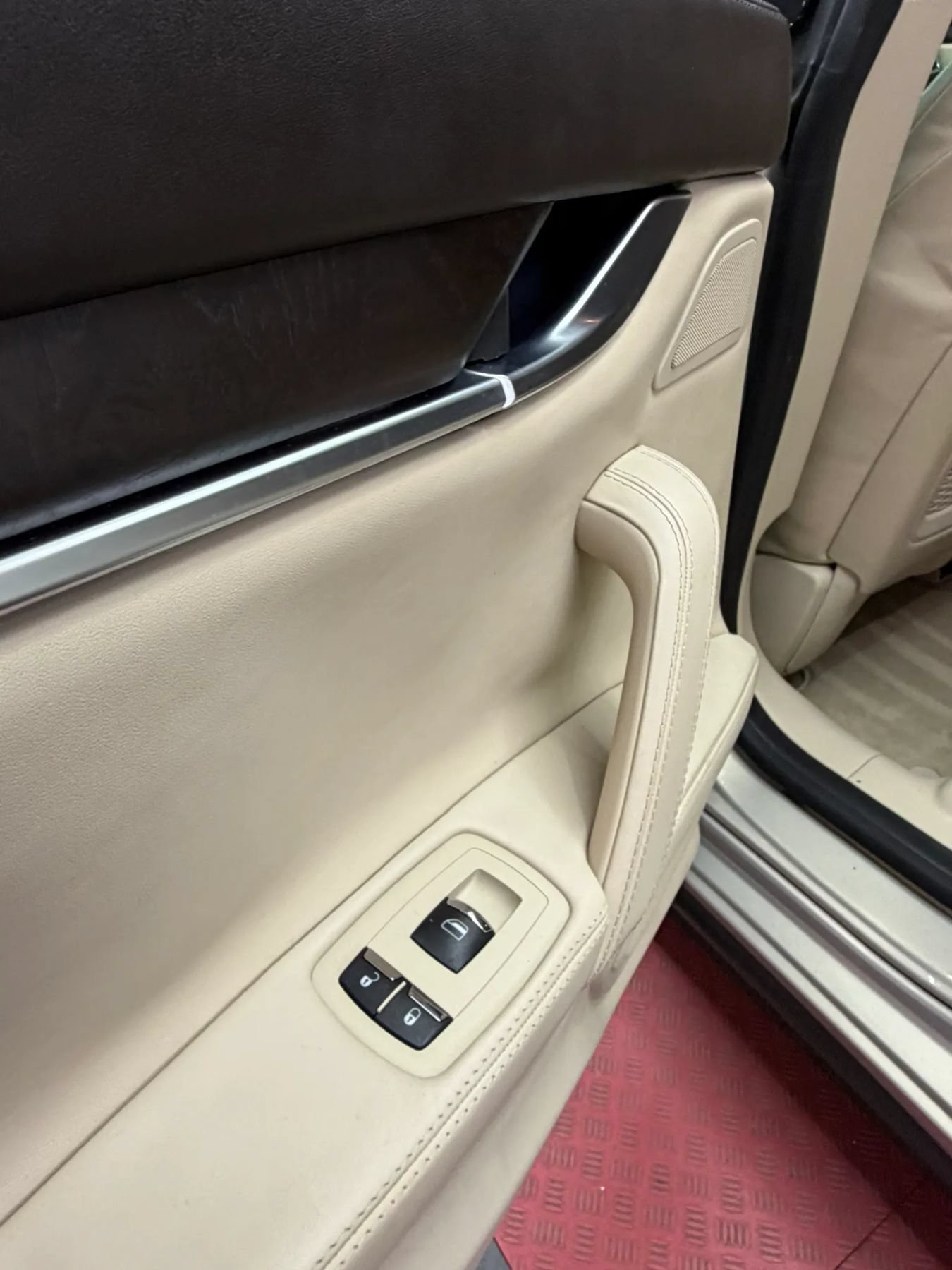 Used 2014 Maserati Ghibli S Q4 AWD/4WD image 25
