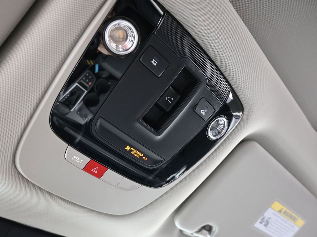 Used 2026 Kia Sportage EX w/ EX Panorama Roof Package FWD image 36