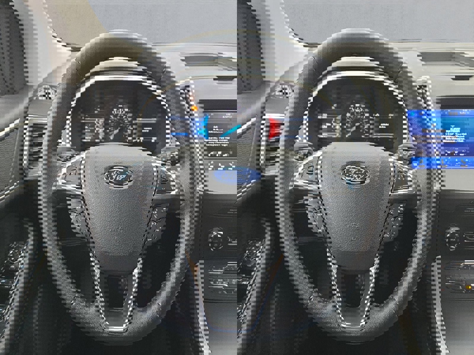 Certified 2020 Ford Edge SEL w/ Convenience Package image 13