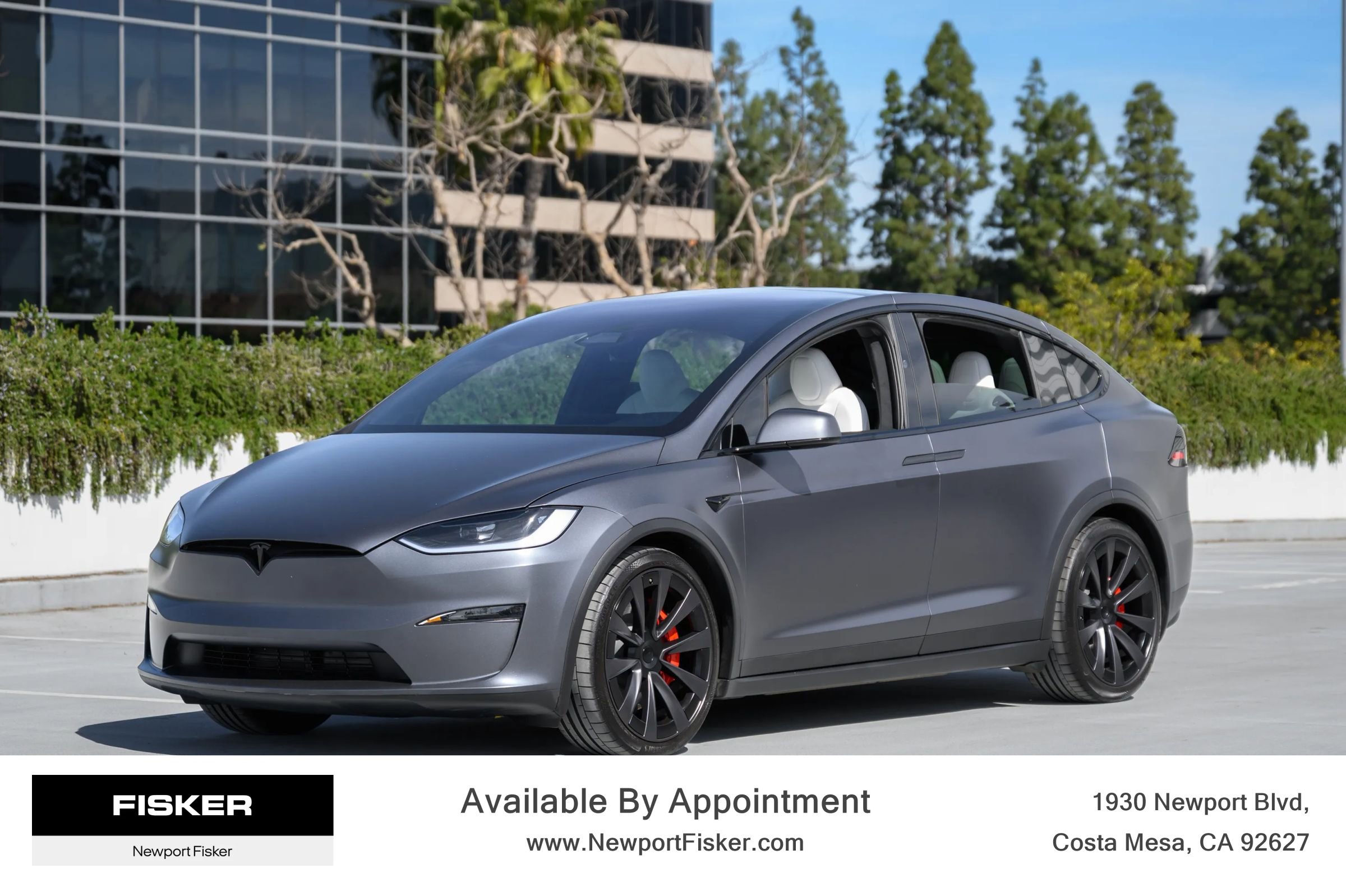 Used 2023 Tesla Model X Plaid image 3