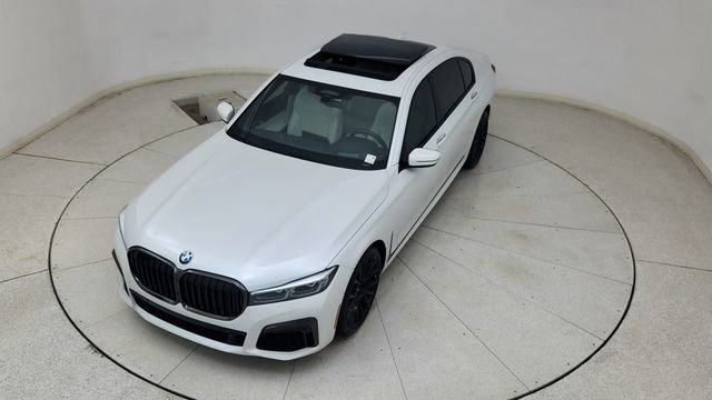 Used 2022 BMW 740i w/ M Sport Package image 80