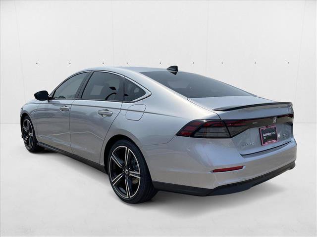 Used 2025 Honda Accord Sport image 7