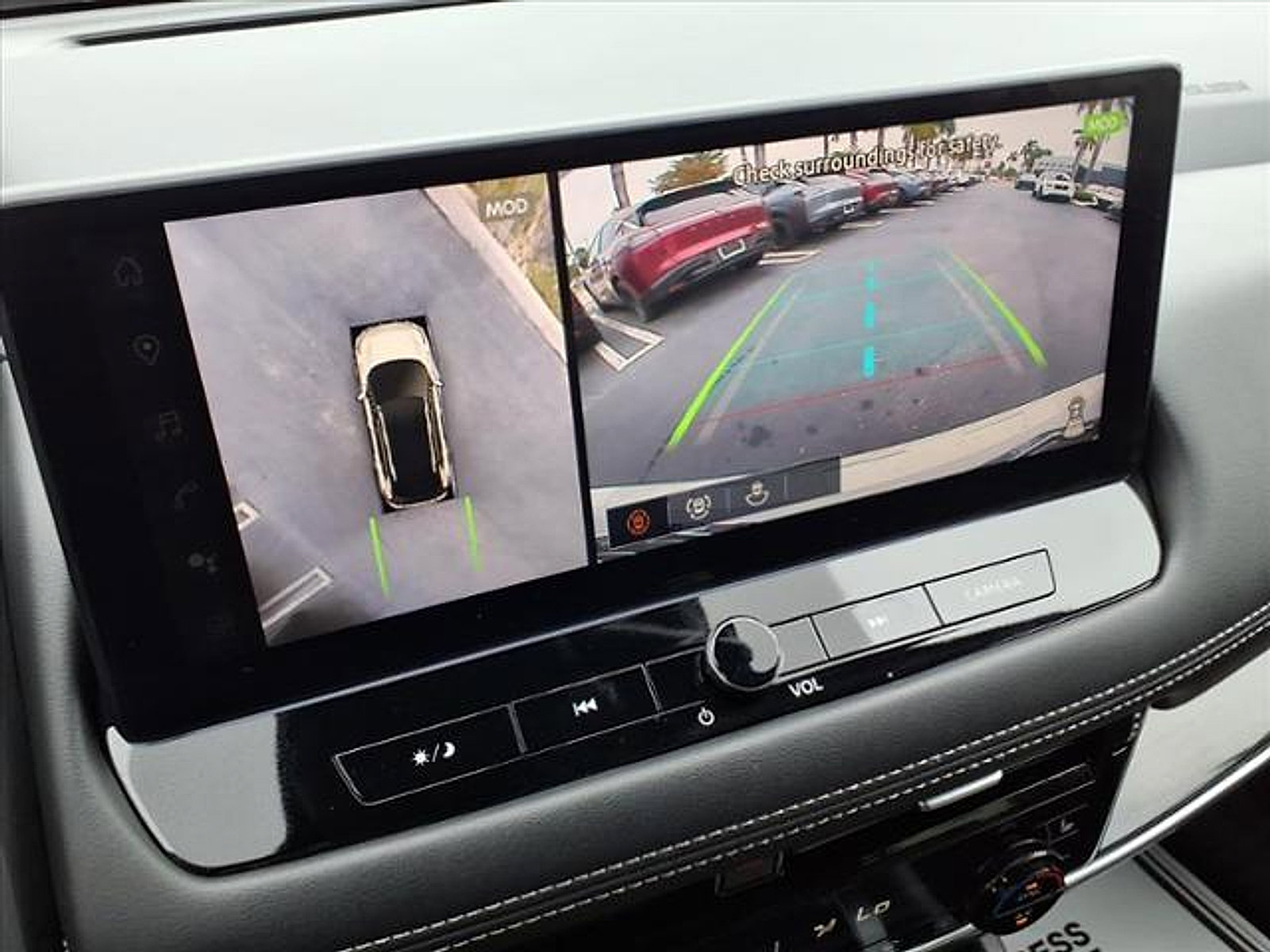 Certified 2024 Nissan Rogue SL image 28