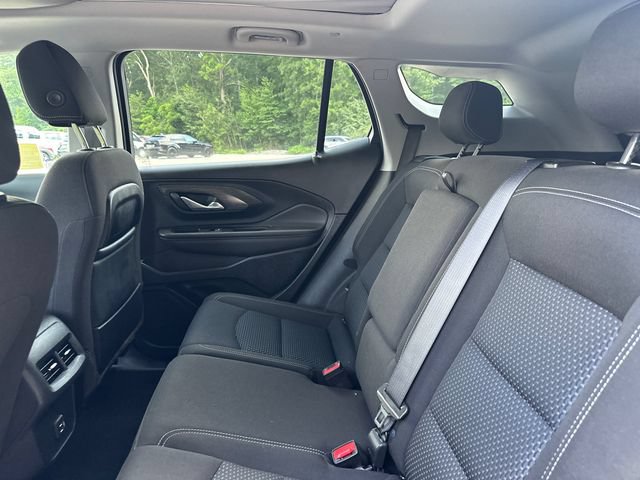 Used 2023 GMC Terrain SLE w/ Driver Convenience Package AWD/4WD image 17