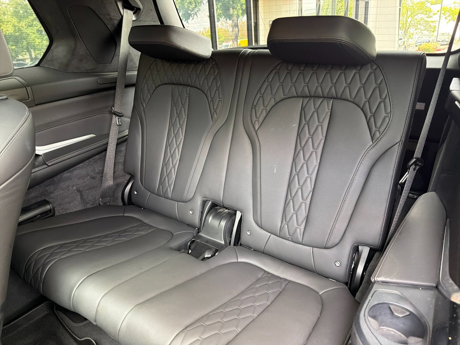 Used 2024 BMW X7 M60i w/ Climate Comfort Package AWD/4WD image 14