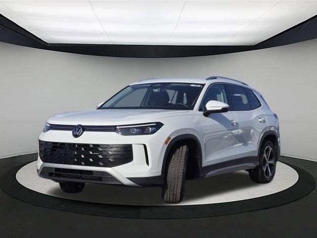 New 2026 Volkswagen Tiguan SE image 3