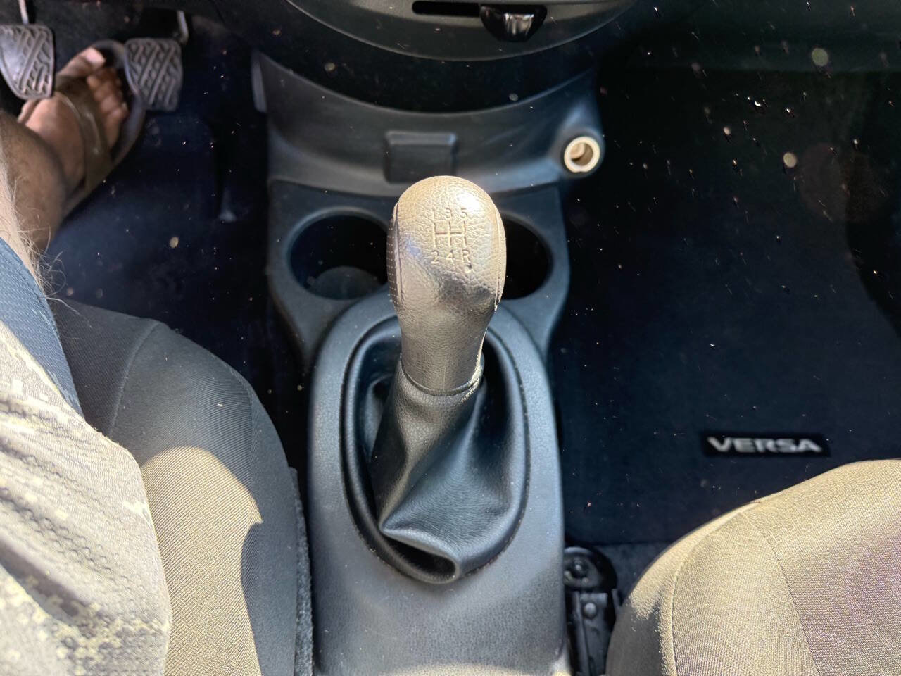 Used 2017 Nissan Versa S image 23