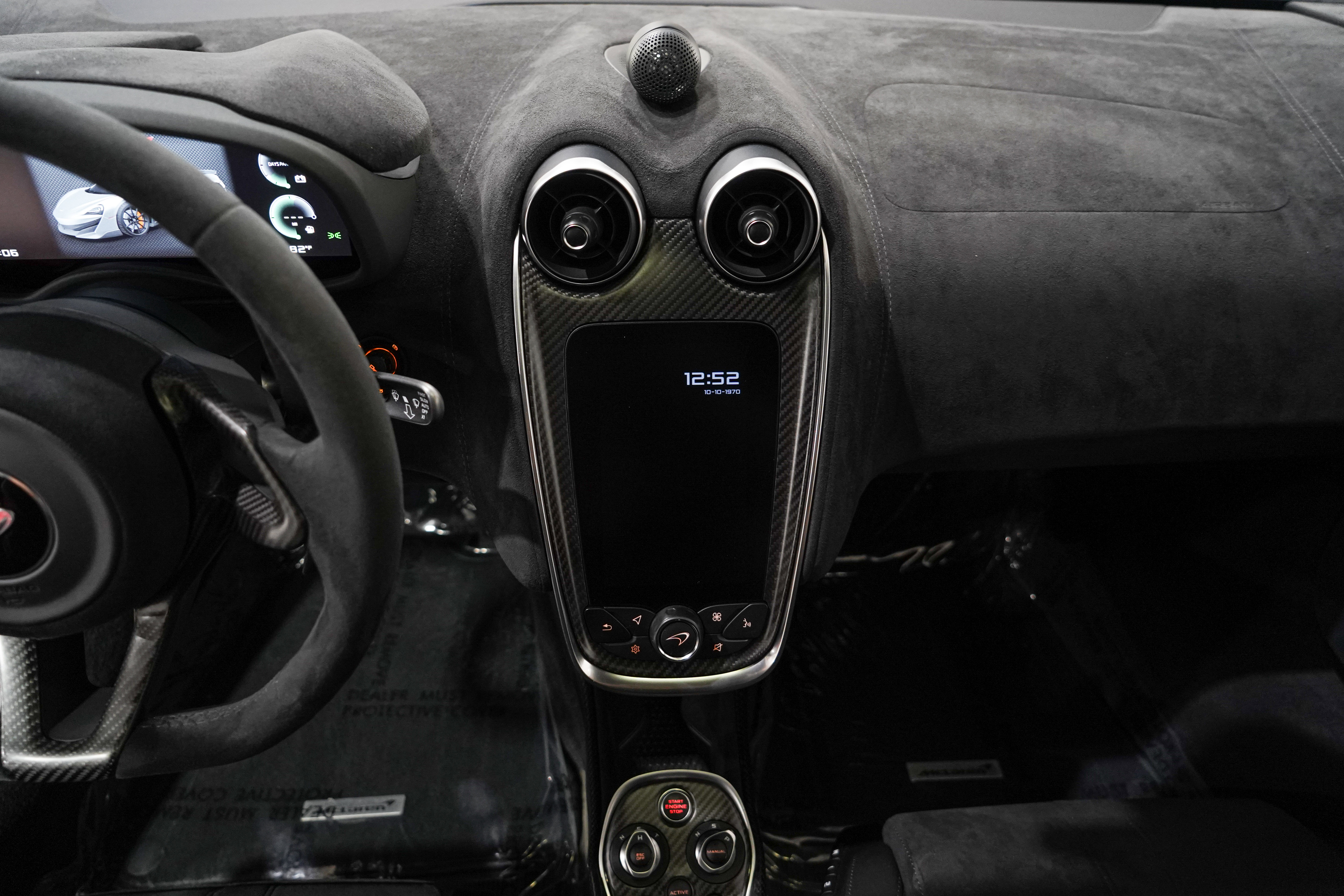 Used 2019 McLaren 600LT RWD image 11