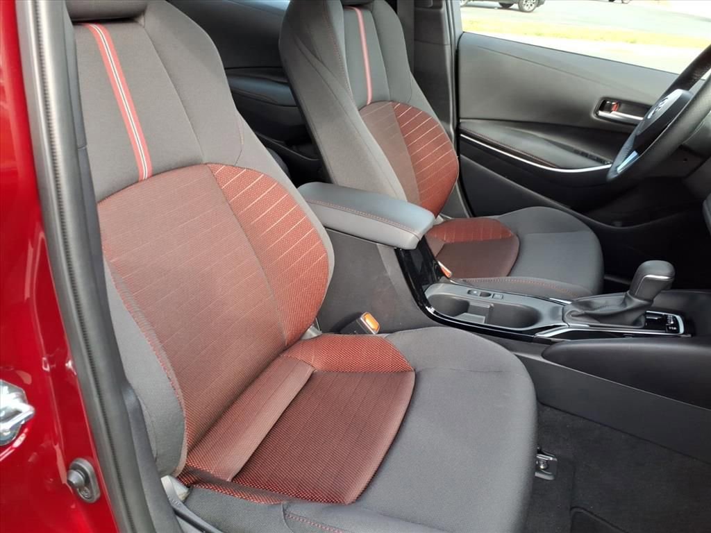 Used 2025 Toyota Corolla SE FWD image 19
