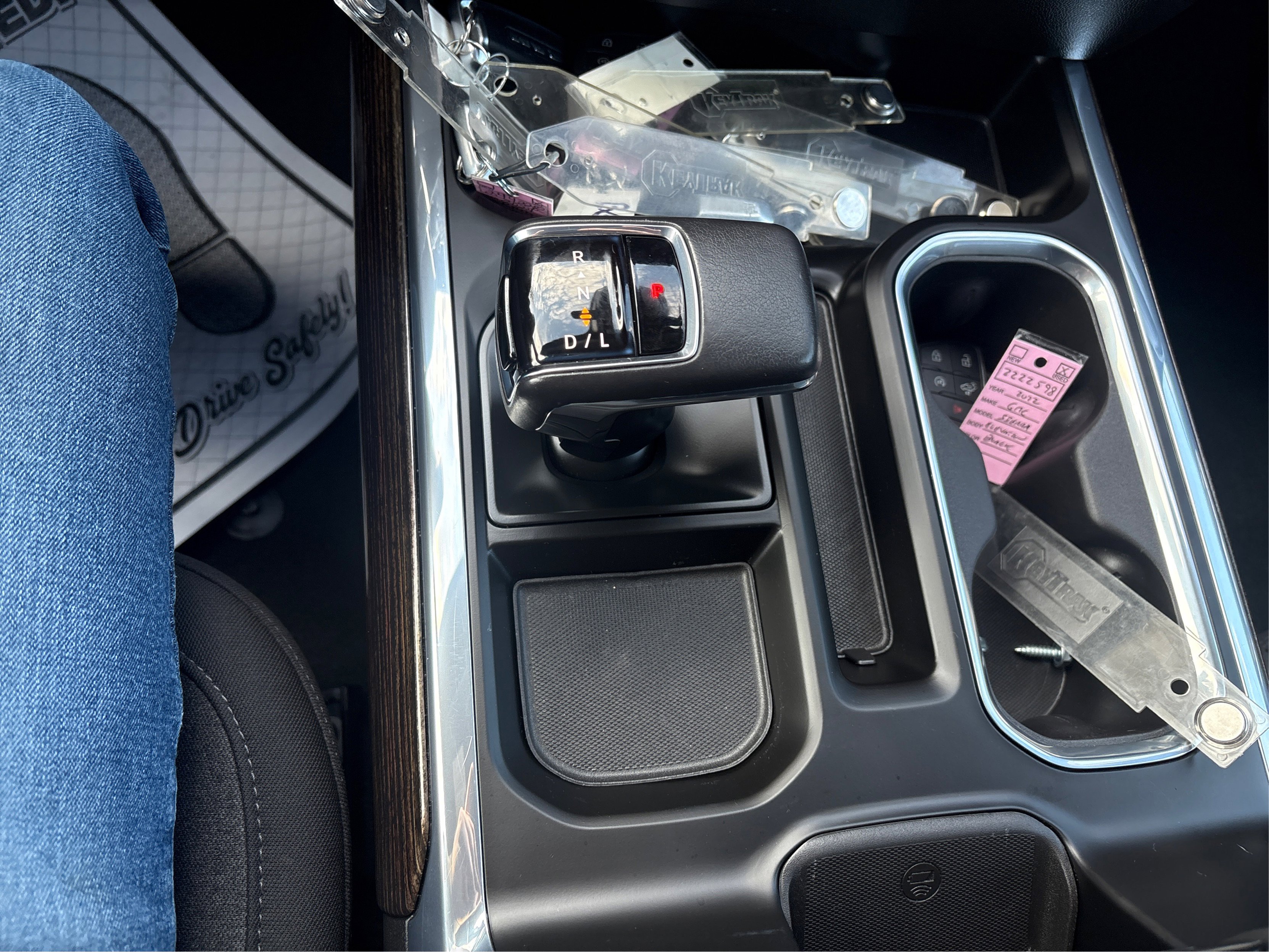 Used 2022 GMC Sierra 1500 Elevation image 25