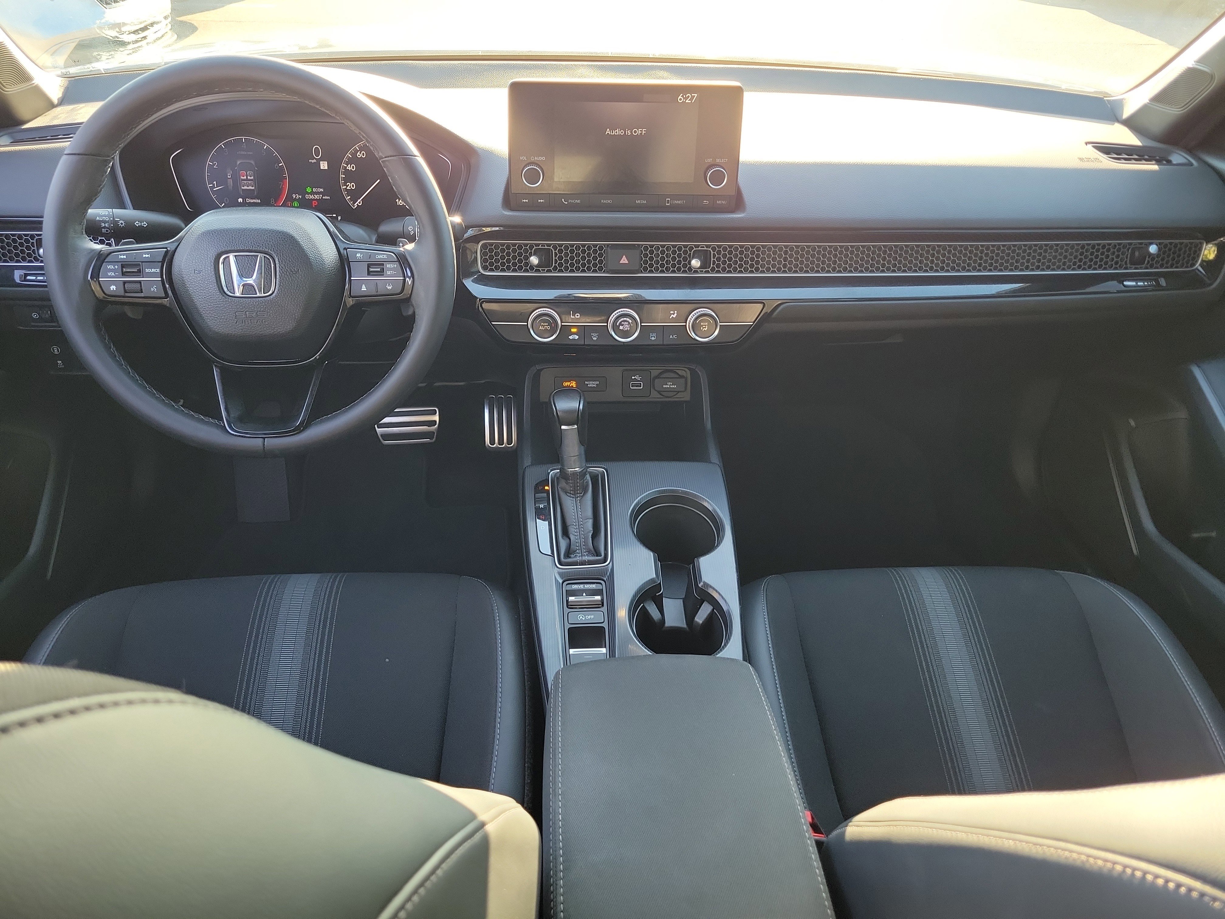 Used 2023 Honda Civic Sport image 11