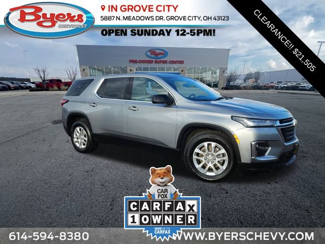 Used 2023 Chevrolet Traverse LS image 1
