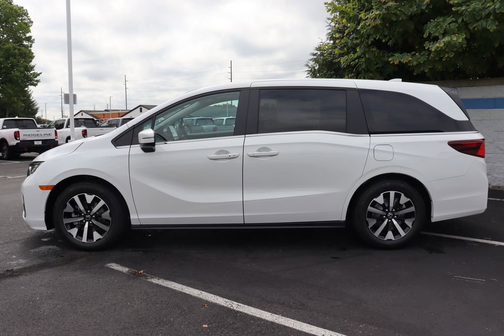 New 2026 Honda Odyssey EX-L image 2