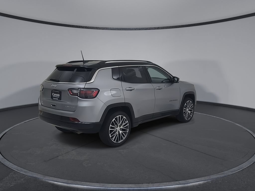 Used 2022 Jeep Compass Limited w/ Elite Group AWD/4WD image 17