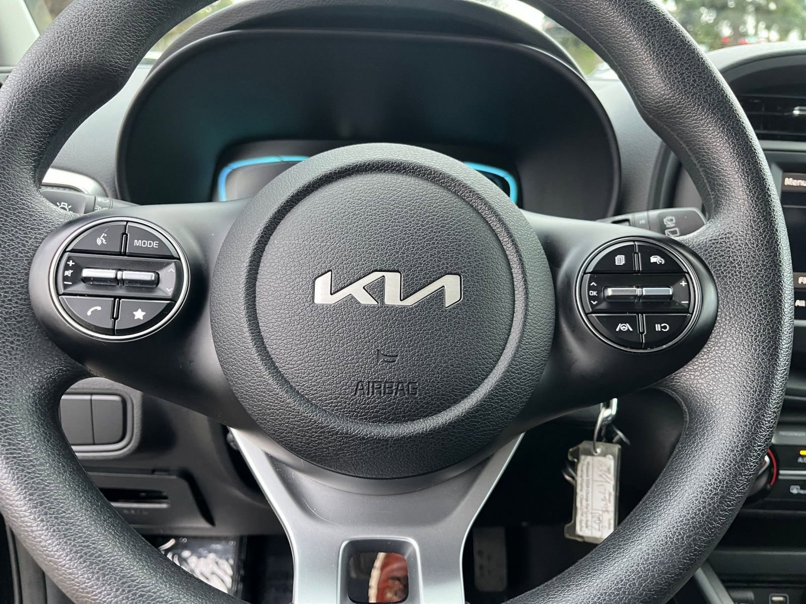 Used 2025 Kia Soul LX w/ LX Technology Package image 28