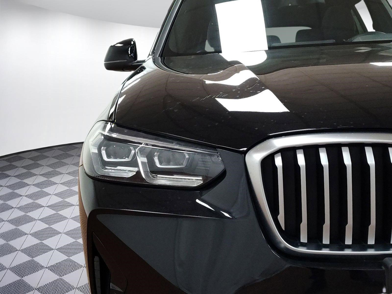 Certified 2023 BMW X3 xDrive30i w/ Premium Package image 9