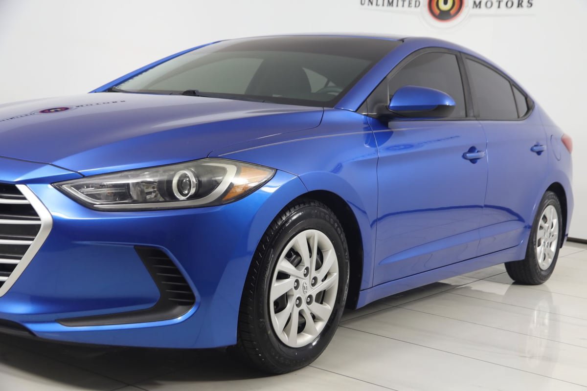 Used 2018 Hyundai Elantra SE FWD image 44